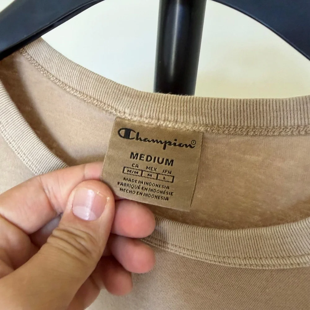 90's Champion T-Shirt Medium Tan Brown Embroidered Script Logo Short Sleeve Tee - Picture 2 of 7
